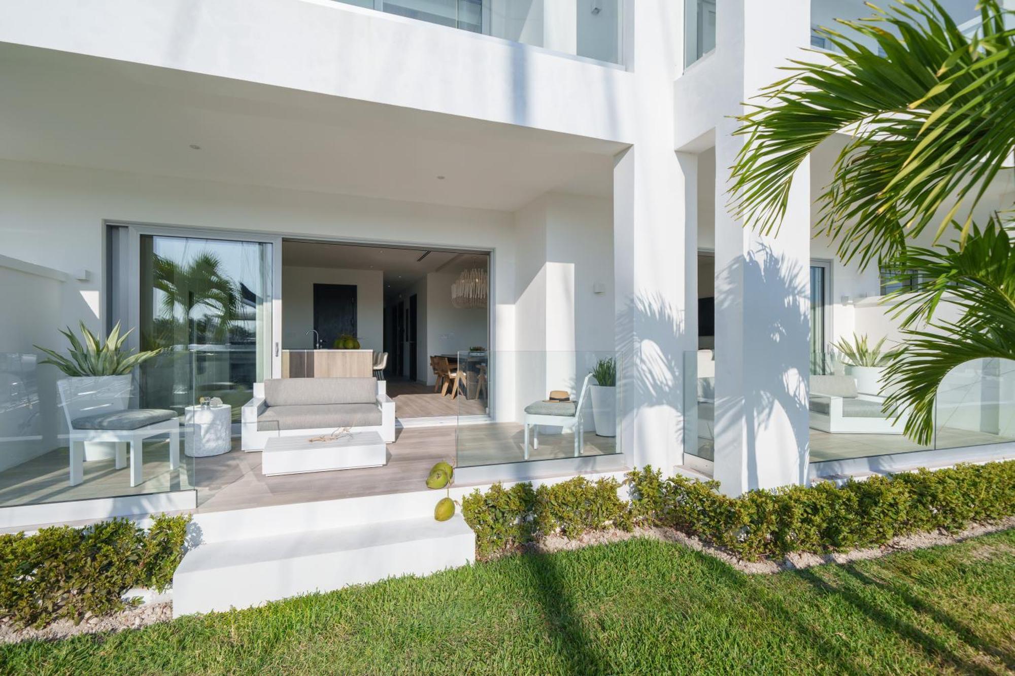 Palm Cay Marina And Resort ناسو المظهر الخارجي الصورة