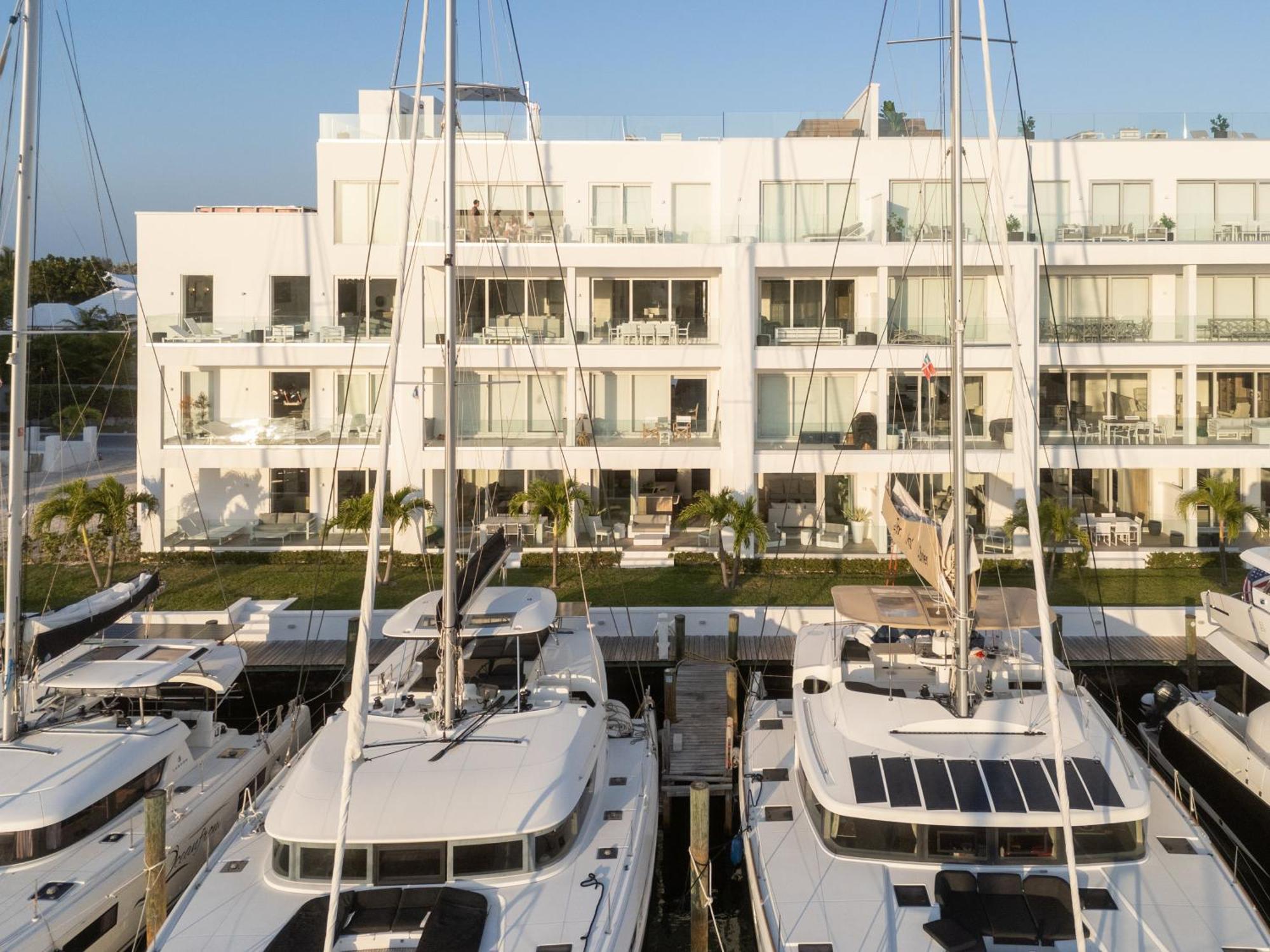 Palm Cay Marina And Resort ناسو المظهر الخارجي الصورة