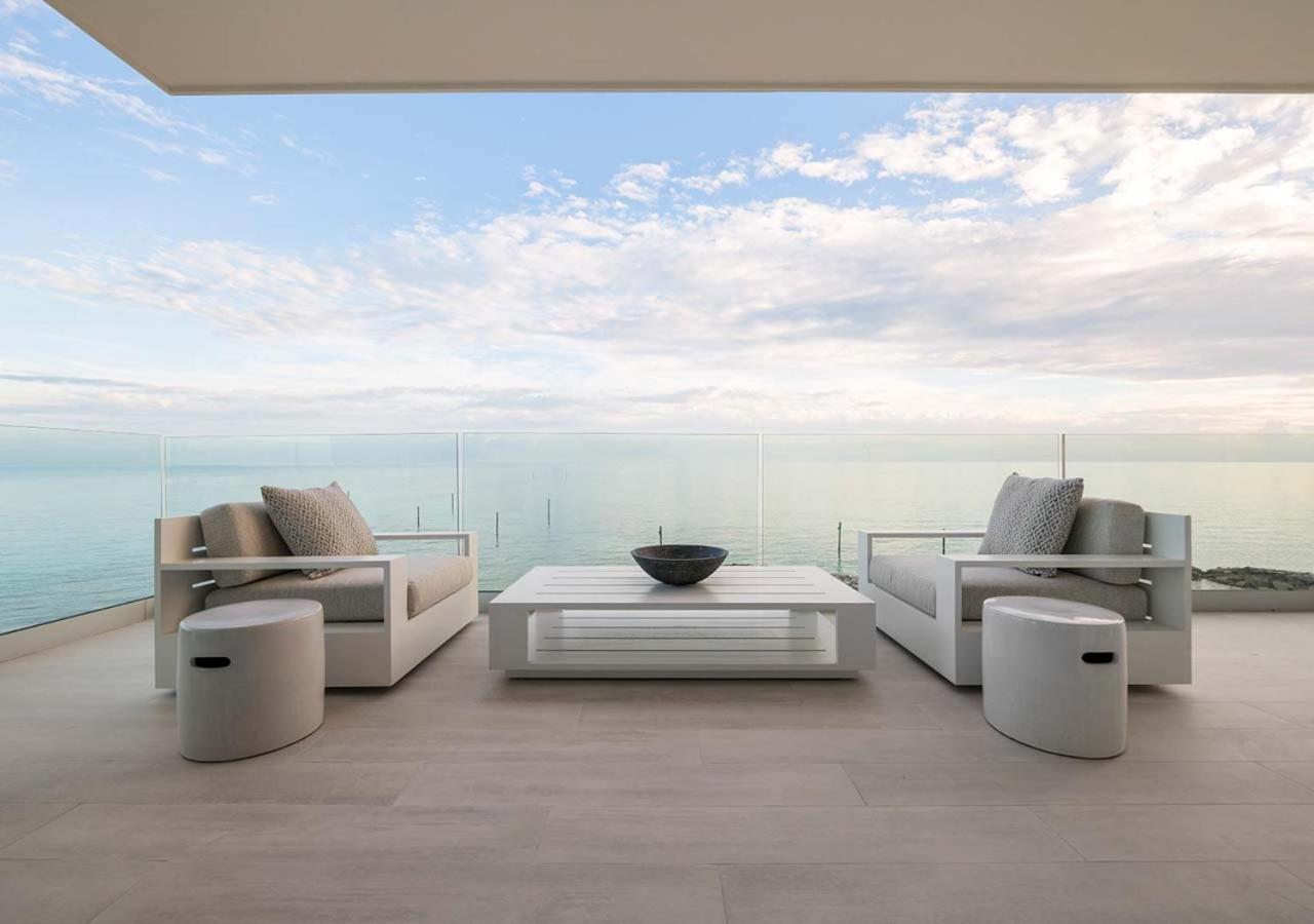 Palm Cay Marina And Resort ناسو المظهر الخارجي الصورة